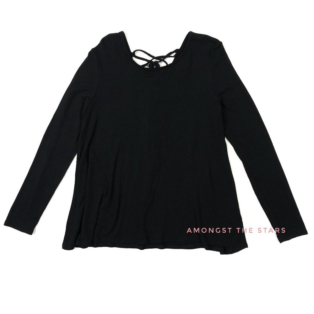 NYTT Lace Up Black Long Sleeve Top